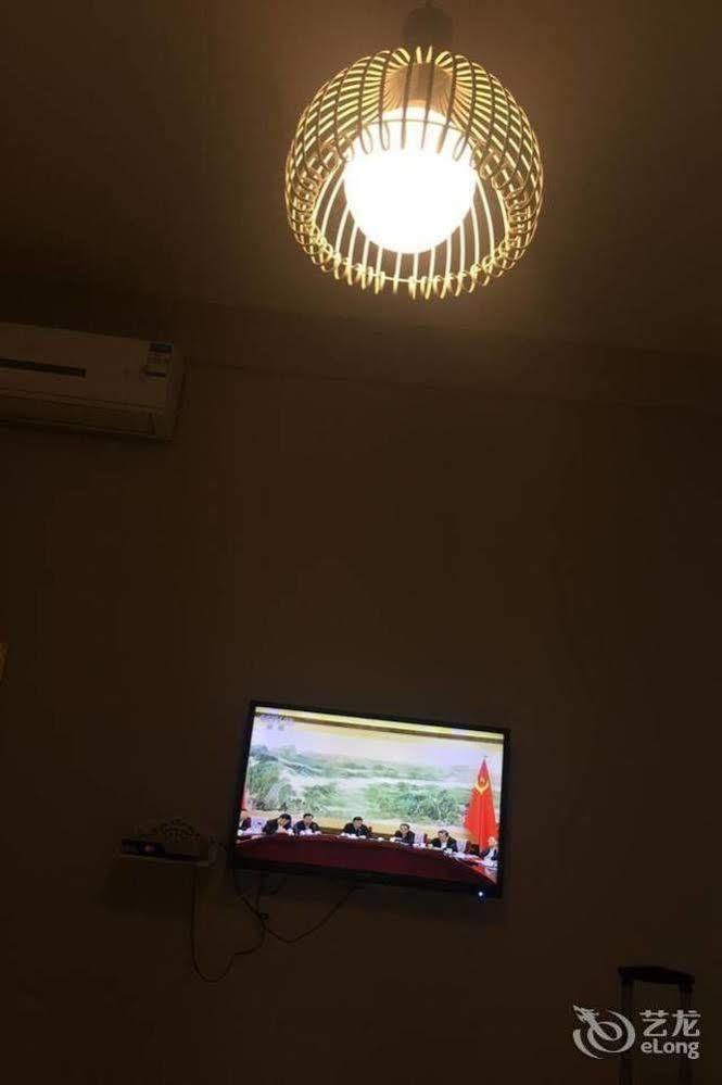 Luoyang Love Me Fashion Hotel Buitenkant foto